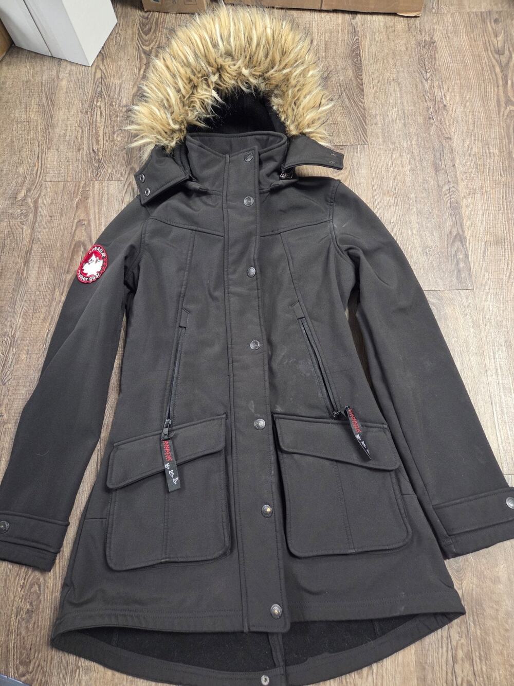 Canada Weather Gear Women's Softshell Anorak Faux Fur Trim Hood Black Small